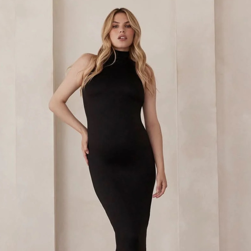 BUMPSUIT The Serena Dress in Black Size Small